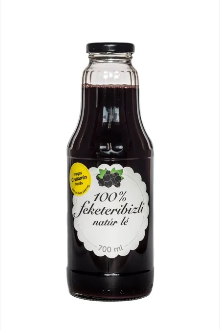 100% feketeribizli natúr lé 700 ml-es üvegben – Black Juice